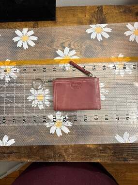 Coach Vintage Leather Mini Skinny ID Case Keychain Wallet Burgundy